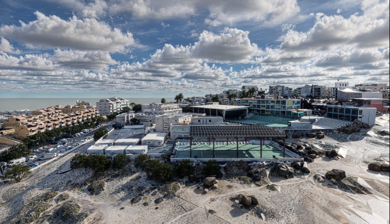 El IES Adeje contará con la primera marquesina fotovoltaica de Canarias para generar sombra y energía renovable