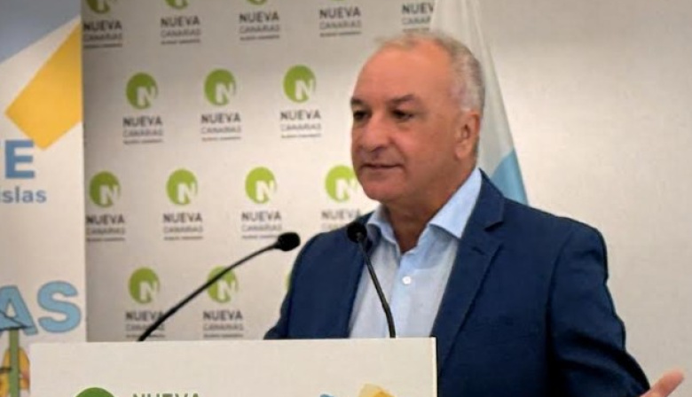 Luis Campos califica como “inadmisible” la exclusión de los saharauis del proceso de regularización