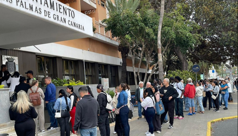PP afirma que la "regularización masiva" está "llevando al límite" la atención ciudadana en Las Palmas de Gran Canaria