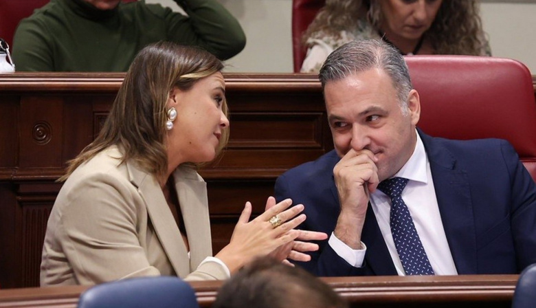 El Parlamento pide la modificación de la ley de Costas para preservar los núcleos tradicionales de Canarias