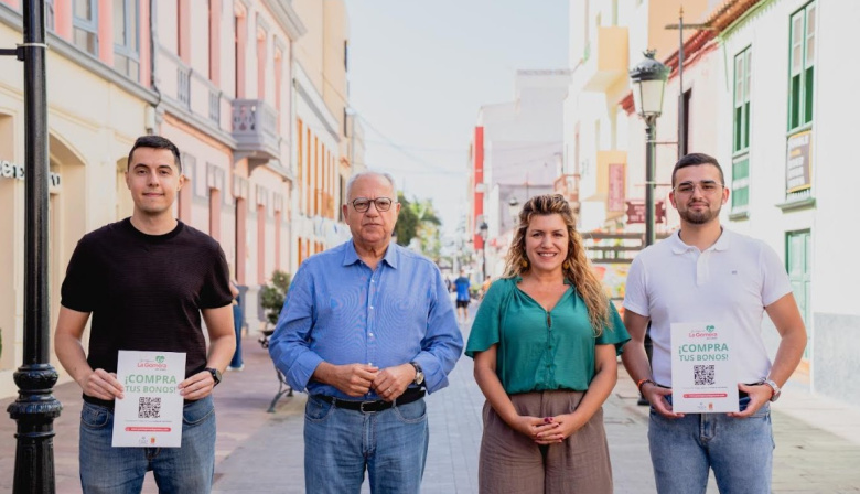 Cabildo y FAUCA lanzan la campaña de verano del Bono Consumo ‘Yo compro en La Gomera’