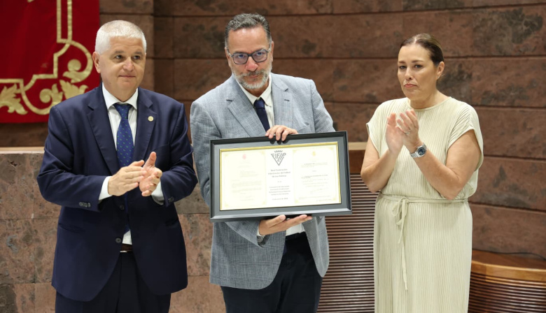 El Parlamento de Canarias reconoce a la Federación Interinsular de Fútbol de Las Palmas por su título de «real»