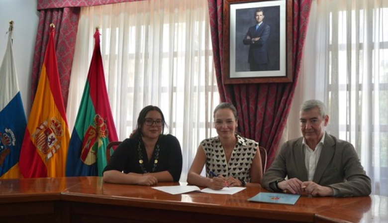 Arona renueva su apuesta por el comercio local con los Bonos Comercio 2026
