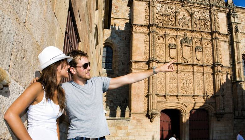 Las agencias de viaje prevén un verano activo con repunte de reservas de última hora y destinos diversificados