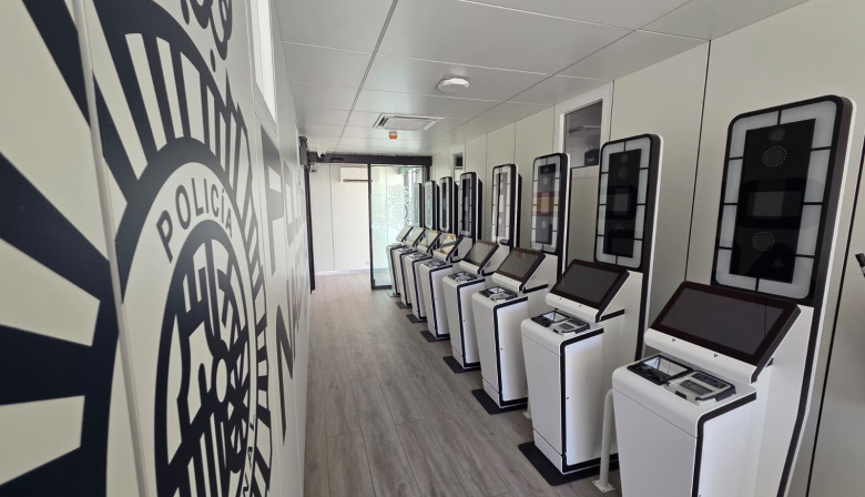 El Puerto de Las Palmas completa la instalación de contenedores de control fronterizo e información a pasajeros
