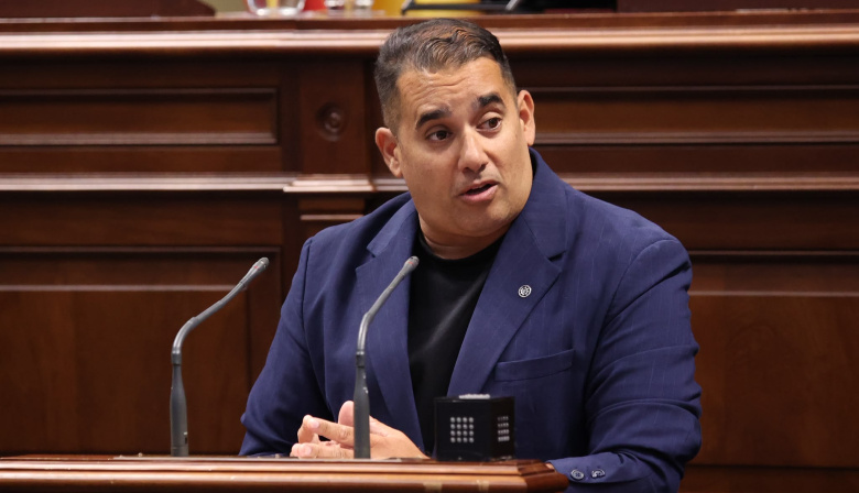 Yoné Caraballo (NC-BC): "Lanzarote tiene que parar y respirar antes de dejar de reconocerse a sí misma"