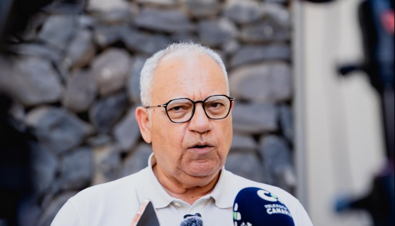 El Cabildo de La Gomera refuerza el operativo de mantenimiento y conservación de carreteras de cara a la época estival