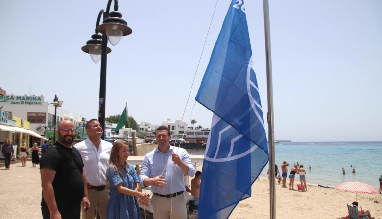 Yaiza proyecta nuevas actuaciones en la playa de Playa Blanca