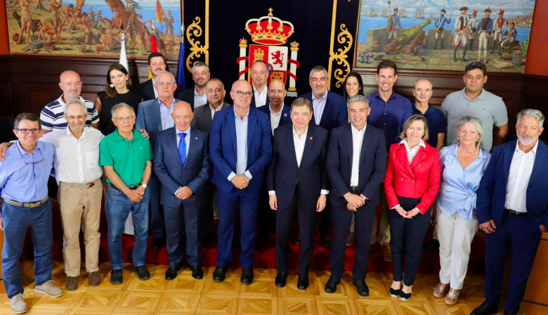 Canarias y el Estado trabajan en nuevas reservas marinas y reforzarán el control en estos espacios