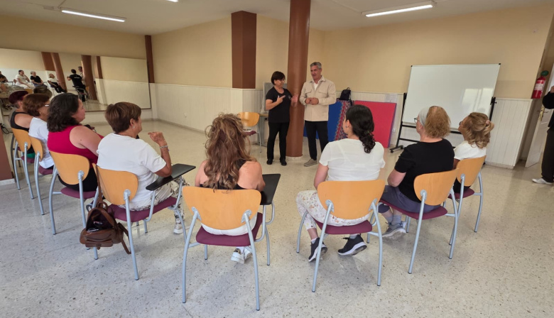 Los centros ciudadanos de La Laguna mantienen su actividad durante agosto para seguir haciendo comunidad en los pueblos y barrios