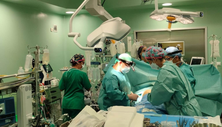 Los profesionales del Hospital Doctor Negrín realizan más de 15.700 intervenciones quirúrgicas en 2025