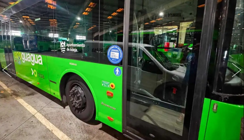 Adeje estrena este lunes dos líneas de guagua con la costa y las medianías y responde a una demanda histórica