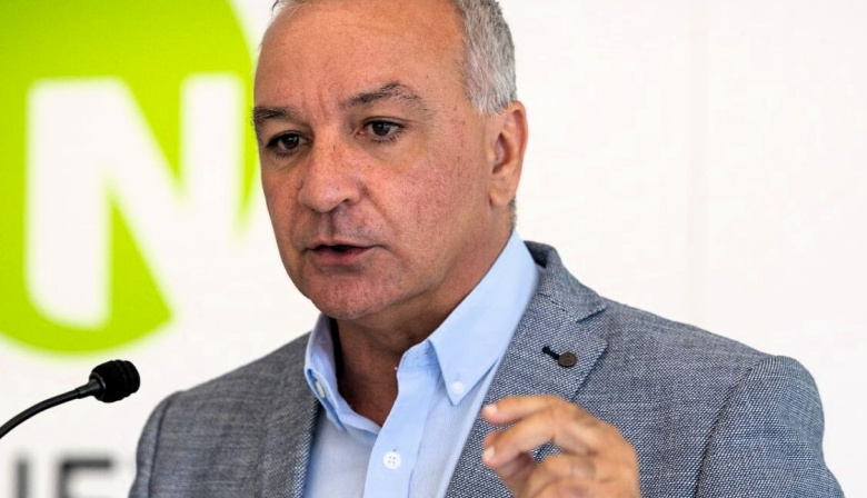 Luis Campos afirma que la ausencia de Asián del CPFF demuestra que la unidad de CC y el PP es una farsa