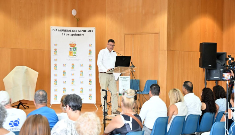 La Concejalía del Mayor de San Bartolomé de Tirajana pone el foco en la soledad de quienes cuidan a personas con Alzheimer