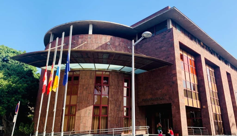 El Cabildo de La Gomera inicia la formación para la obtención de permisos profesionales de transporte de viajeros y mercancías
