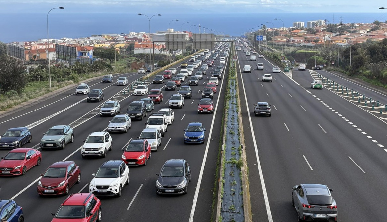 Cabildo de Tenerife aprueba el plan de movilidad sostenible que prevé movilizar más de 5.000 millones hasta 2045