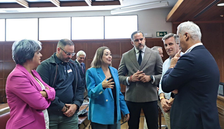 El PSOE denuncia que la situación sanitaria de Canarias está llevando al límite a los profesionales del transporte de ambulancias