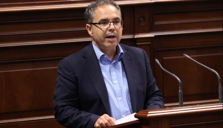 El PSOE denuncia la postura del Gobierno canario a los residentes en zonas turísticas con el rechazo a la Proposición de Ley socialista