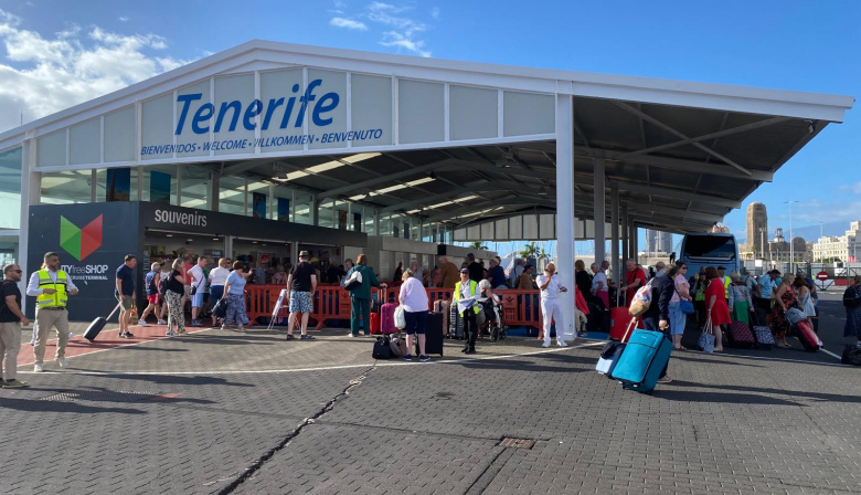 El Puerto de Santa Cruz de Tenerife crece un quince por ciento como base de cruceros