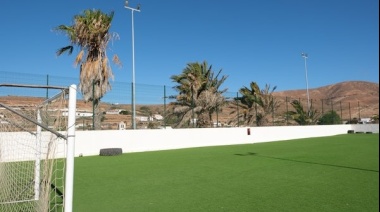 El Cabildo de Fuerteventura inicia las obras de mejora del alumbrado en La cancha deportiva de Betancuria