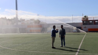 Los Llanos de Aridane renueva el sistema de riego del Estadio Municipal Aceró
