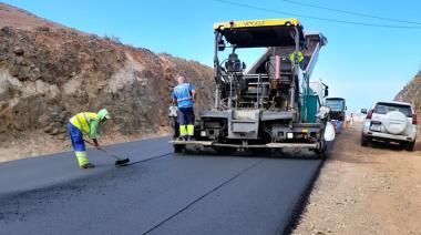 El Cabildo de Fuerteventura mejora la carretera FV-30 en su paso por la localidad de Toto