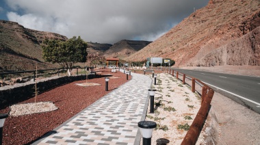 El Cabildo de La Gomera culmina los trabajos de mejora de zonas ajardinadas en entornos turísticos de la isla