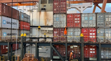 El puerto de Santa Cruz de Tenerife alcanzó en febrero los dos millones de toneladas de mercancías