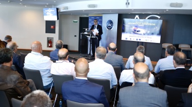 El CES apuesta por la colaboración público-privada para aprovechar el potencial aeronáutico y aeroespacial de Canarias