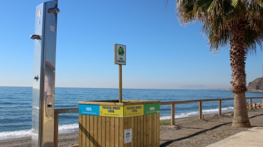 El Cabildo de Fuerteventura instala 41 islas ecológicas para la recogida selectiva de basuras en las playas de la Isla