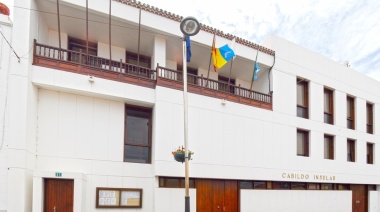 1.500.000 euros para los estudiantes herreños que cursen estudios fuera de la isla