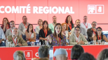 Nira Fierro: “Clavijo debería haberse dado cuenta ya dónde está el Partido Socialista y dónde está el Gobierno de España; quien ha dejado la silla vacía ha sido el Partido Popular”