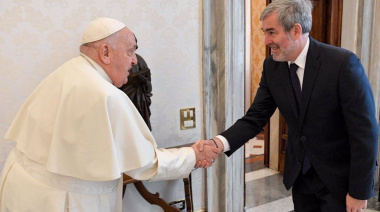 Clavijo lamenta la muerte del Papa Francisco y remarca su "constante preocupación" por la inmigración en Canarias