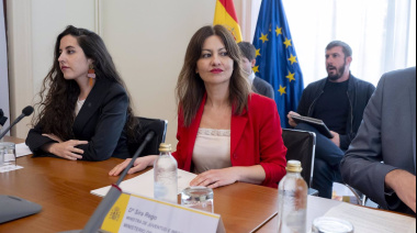 El reparto de migrantes no se modifica tras una reunión Gobierno-CC.AA con críticas de Canarias por dar "un paso atrás"