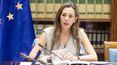 De León admite "crisis reputacional" en el turismo canario e insta a mejorar el modelo con "límites y calidad"