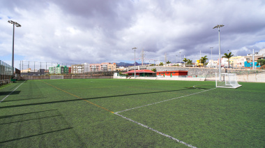 Santa Cruz aprueba los proyectos de los campos de fútbol de Tíncer y Llano del Moro