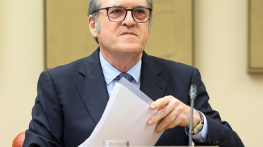 El Defensor del Pueblo llama a trabajar "conjuntamente" ante el desafío migratorio tras el naufragio en El Hierro
