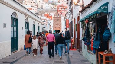 La Gomera aprueba el proyecto de homogeneización de de rótulos y toldos del centro histórico de San Sebastián