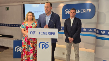El PP advierte del “grave riesgo” que supone para la conectividad de las Islas los impagos millonarios a las aerolíneas y agencias de viajes