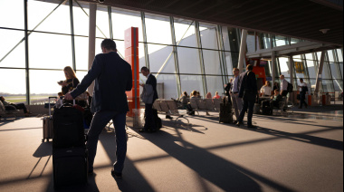 Los pasajeros aéreos internacionales superan los 10,5 millones en mayo, lo que supone un crecimiento del 5,4% interanual