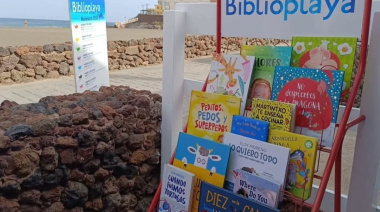 La Biblioplaya de Melenara estará abierta hasta el 29 de agosto con más de 2.000 ejemplares disponibles y 200 editoriales nuevas