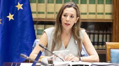 Canarias, en "alerta" ante la ralentización de reservas para el invierno, subida de costes y menor renta familiar
