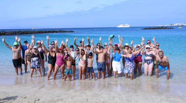 AquaBeach estrena la programación de verano del Cabildo de Lanzarote para las personas mayores
