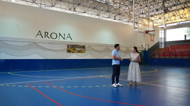 El Área de Deportes de Arona concluye la sustitución del pavimento del Pabellón de El Fraile