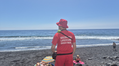 Candelaria ya cuenta con servicio de socorrismo de playas