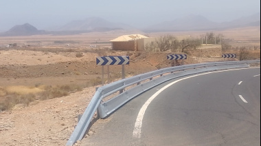 El Cabildo de Fuerteventura instala protecciones para motociclistas a petición del colectivo