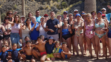 Santa Cruz propicia el espacio de Las Teresitas para actividades de los mayores y el deporte