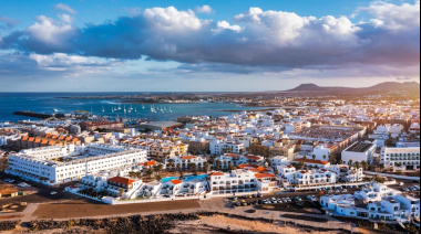 La Oliva avanza en la construcción de 125 viviendas públicas y nuevas plazas de aparcamiento