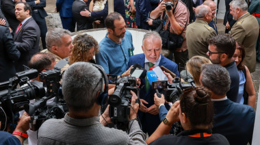 Torres afea a Clavijo que diga que está "en contra de la ultraderecha" y luego CC pacte en los ayuntamientos con Vox