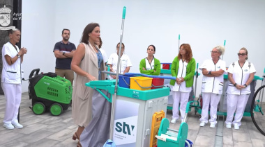 Yaiza pone en marcha el nuevo servicio de limpieza de instalaciones municipales